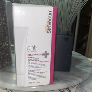 Strivectin advanced Intensive Moisturizer 60mL